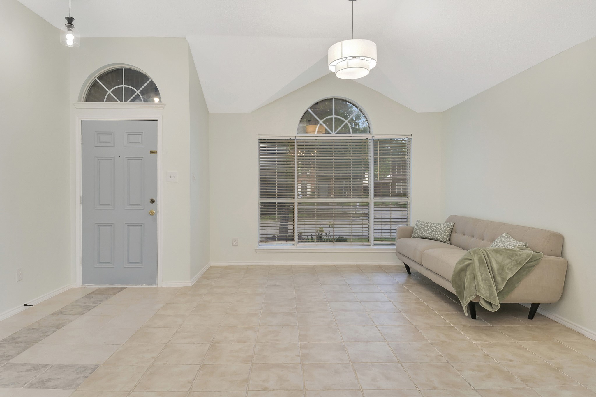 3013 Alyssum Court Garland TX 75040