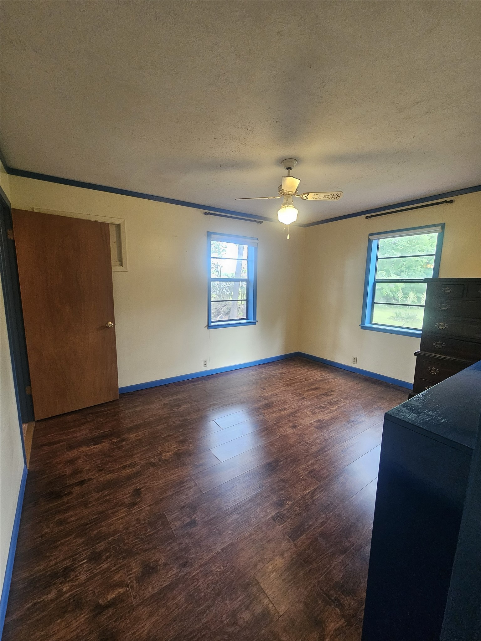1350 County Road 45400 Paris TX 75462