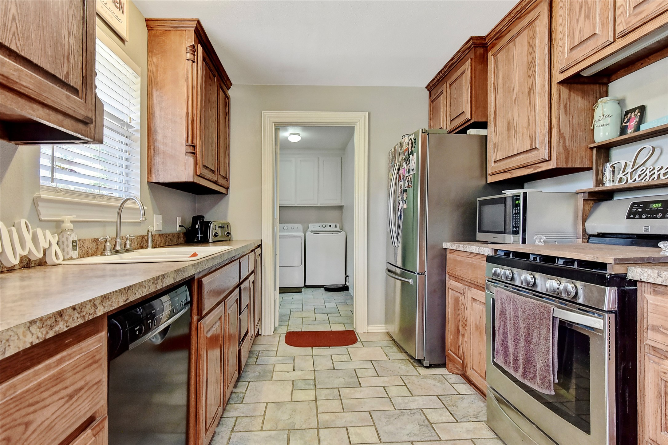 2513 Sunset Street Denison TX 75020