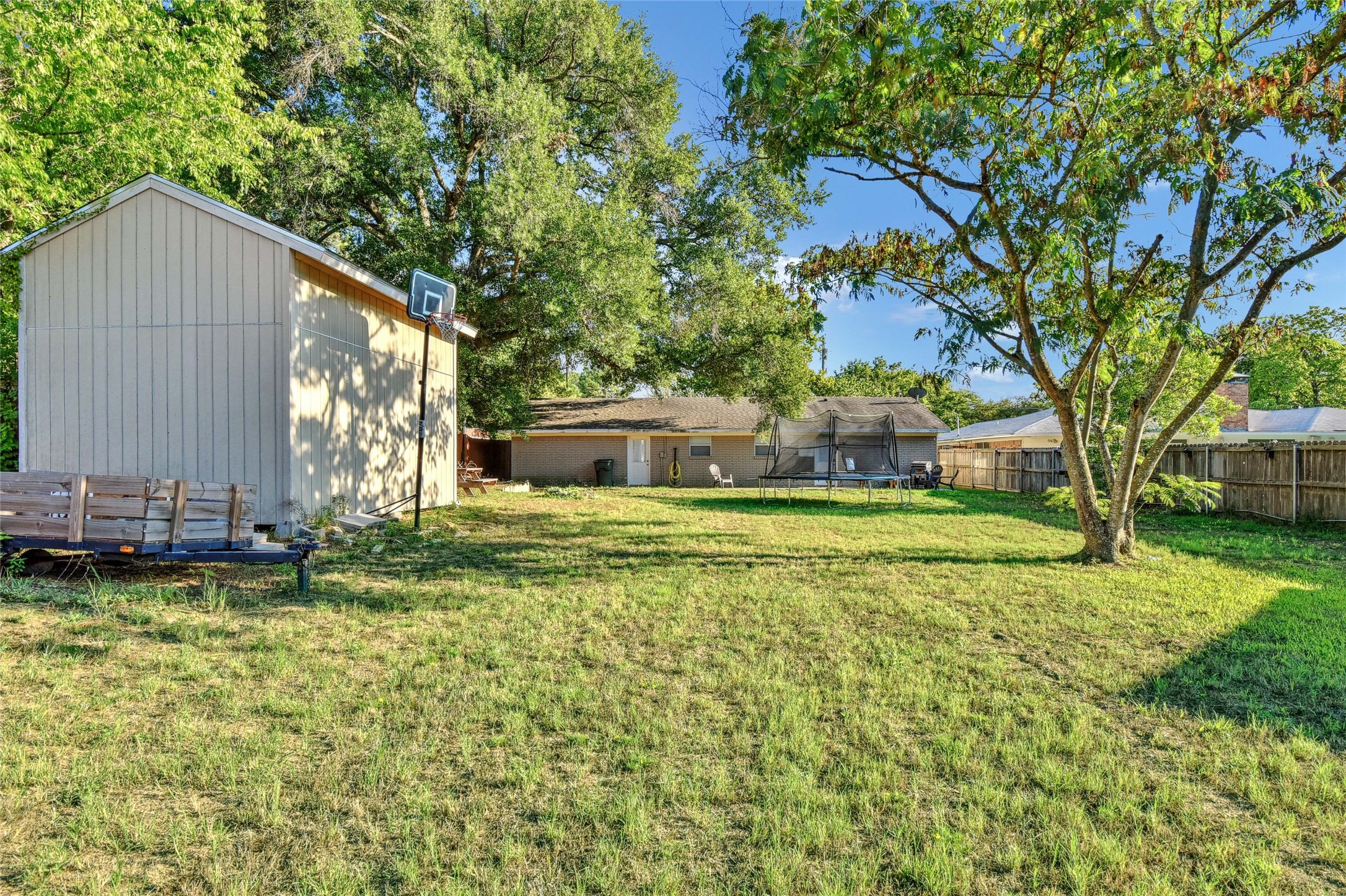 2513 Sunset Street Denison TX 75020