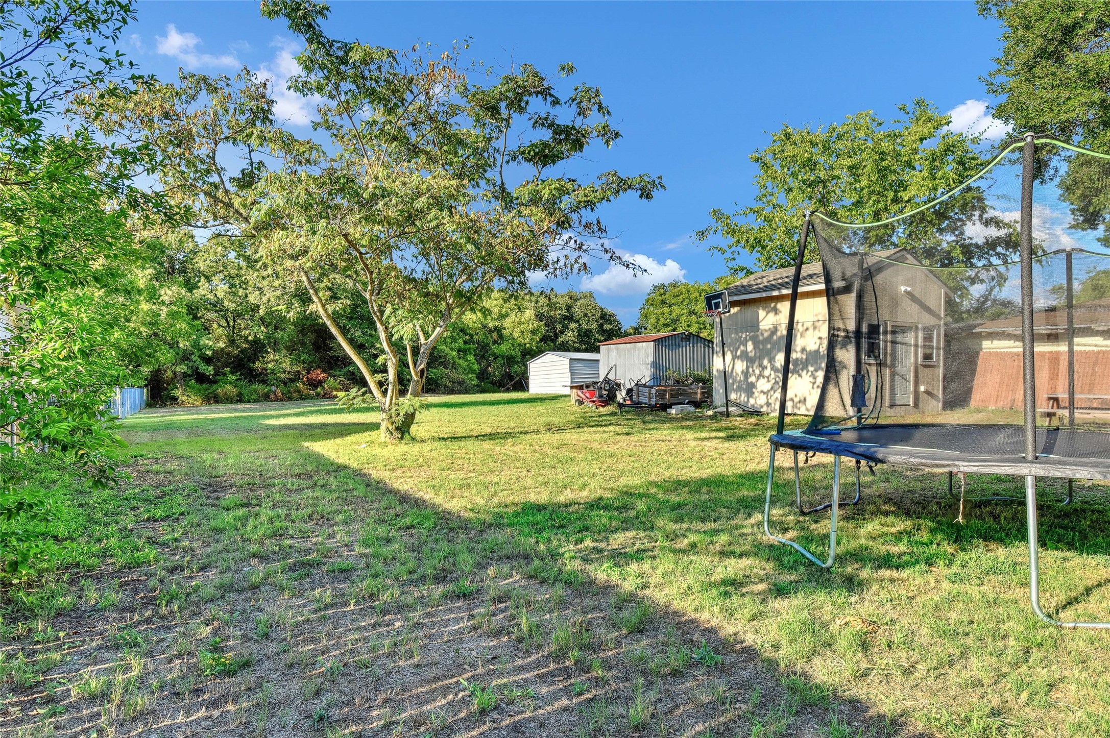 2513 Sunset Street Denison TX 75020