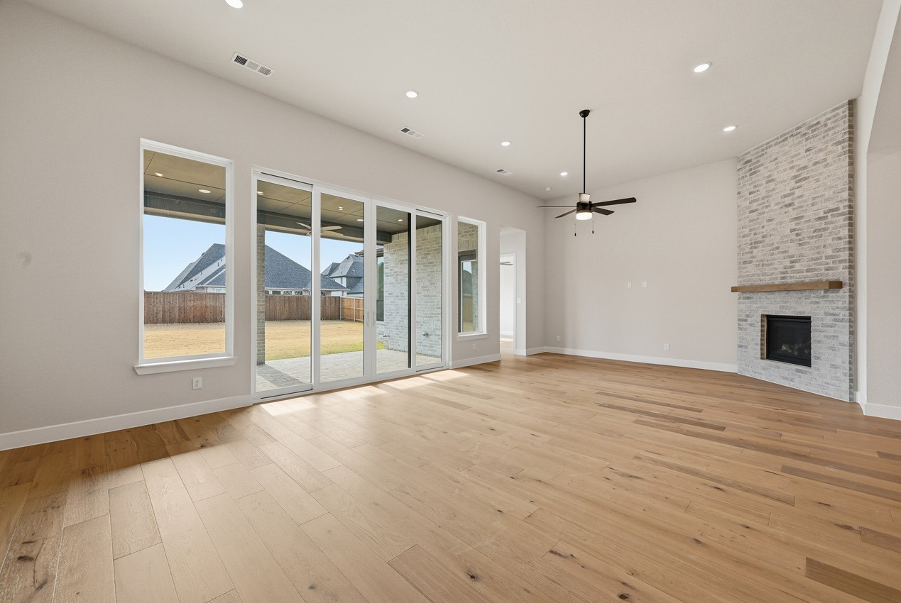 4317 Sandbrock Parkway Aubrey TX 76227