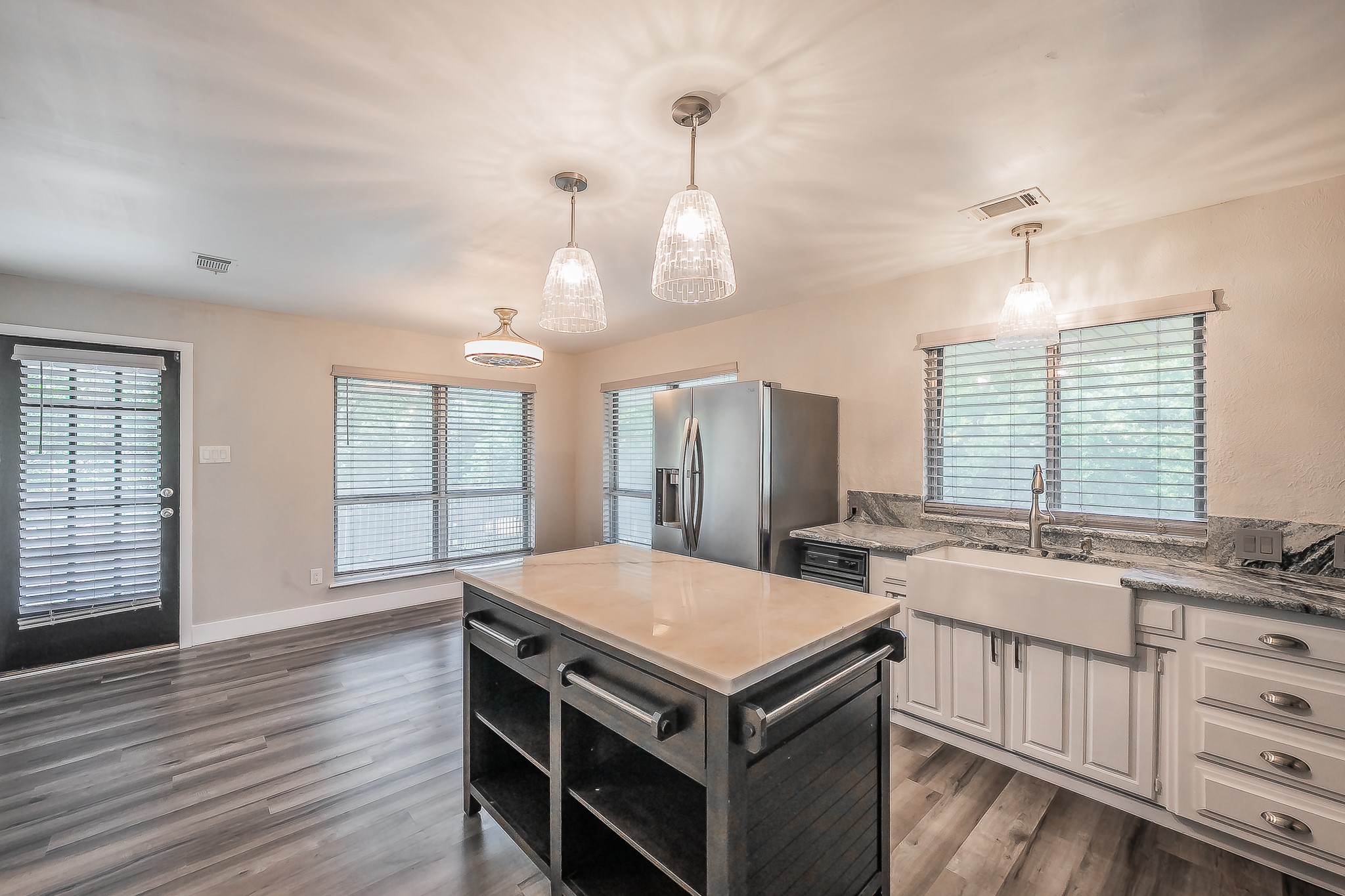 1724 Prestonwood Drive Arlington TX 76012