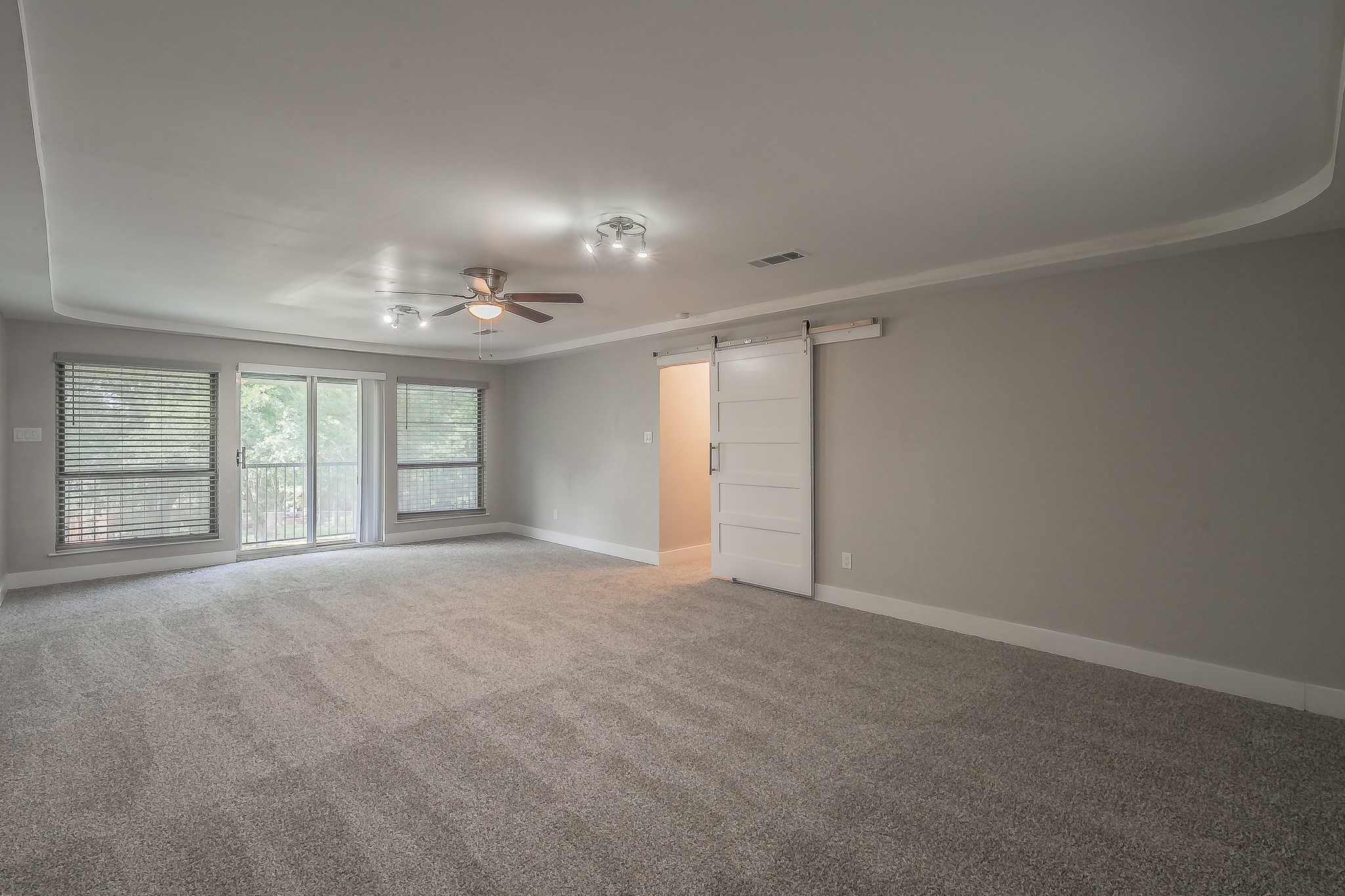 1724 Prestonwood Drive Arlington TX 76012