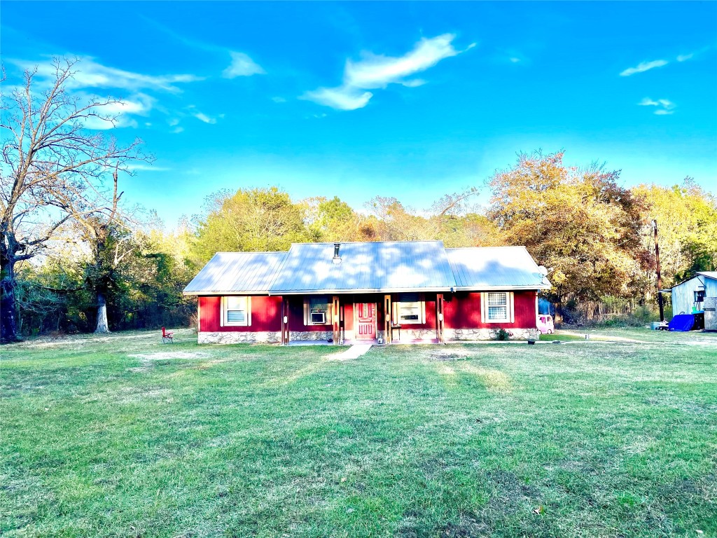 180 County Road 4560 Winnsboro TX 75494