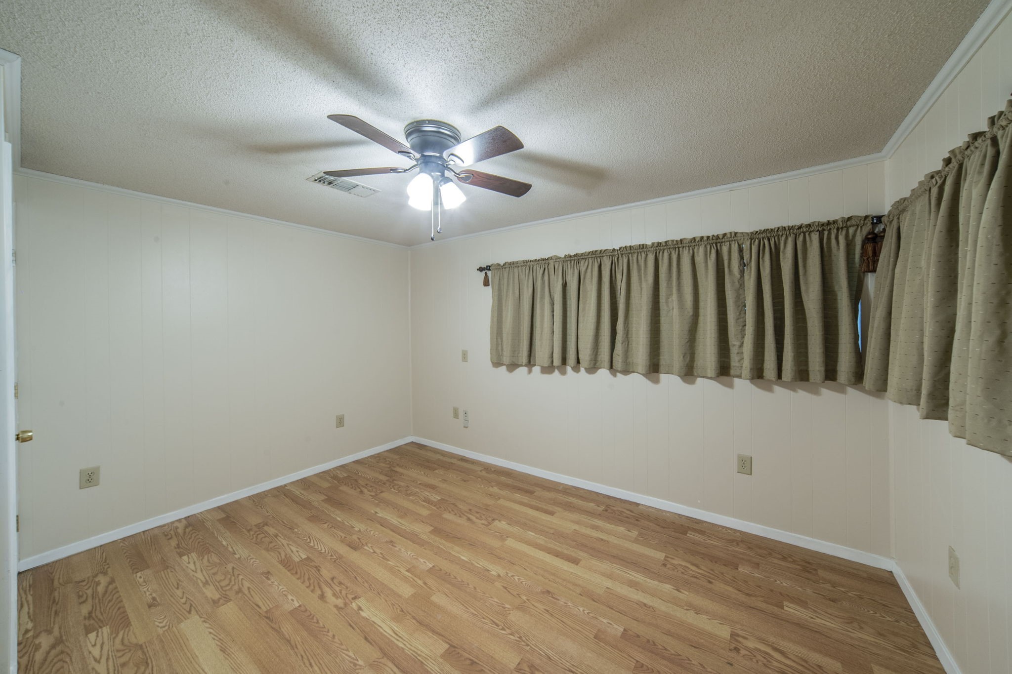 127 County Road 3051 Decatur TX 76234
