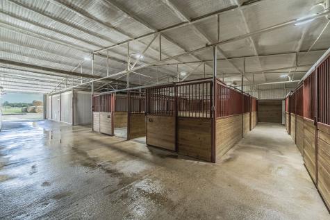 127 County Road 3051 Decatur TX 76234