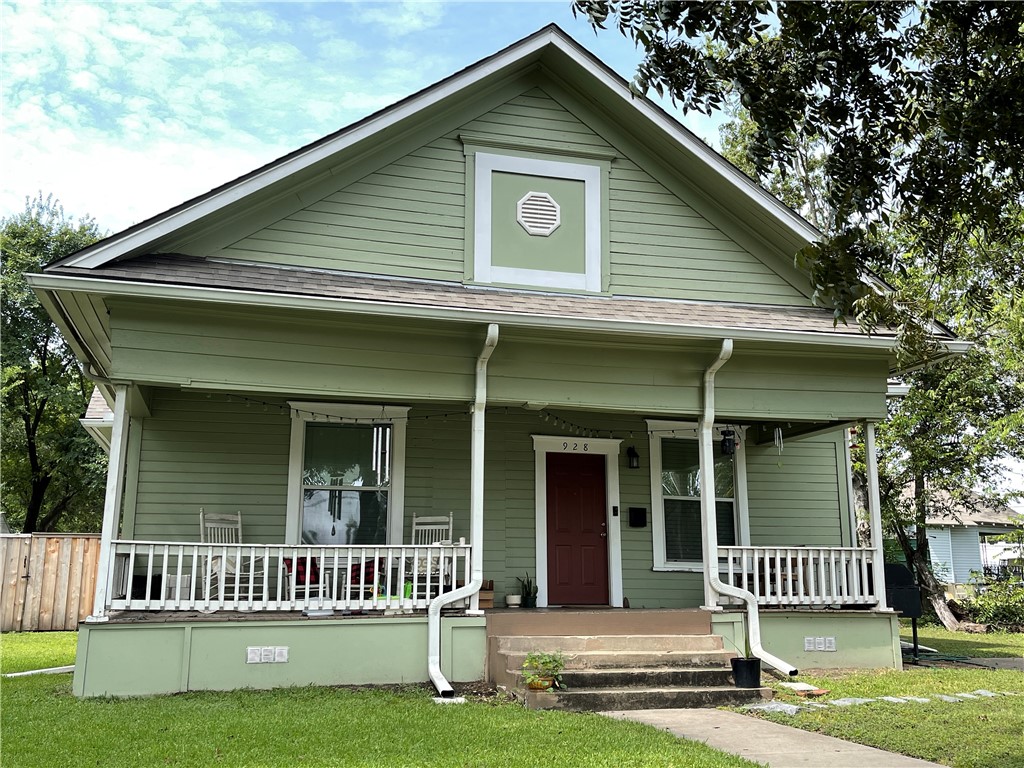928 N 14th Street Waco TX 76707
