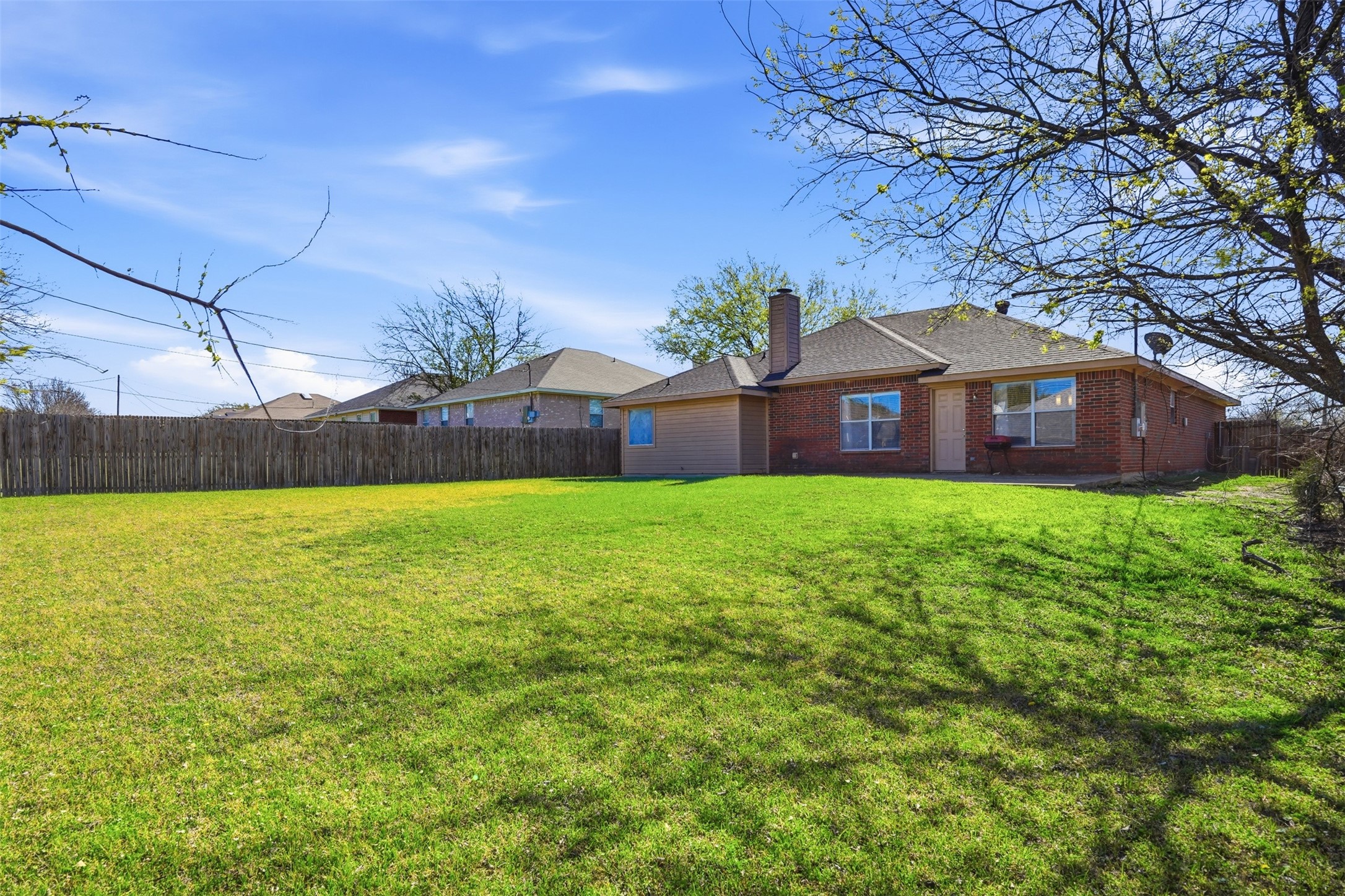 1026 Meadowbend Drive Cedar Hill TX 75104