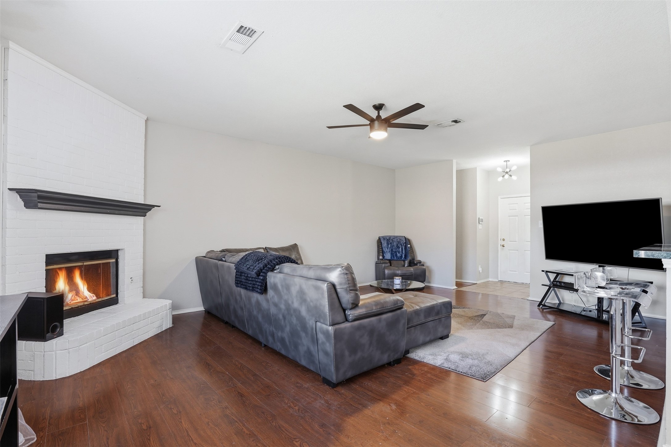 1026 Meadowbend Drive Cedar Hill TX 75104