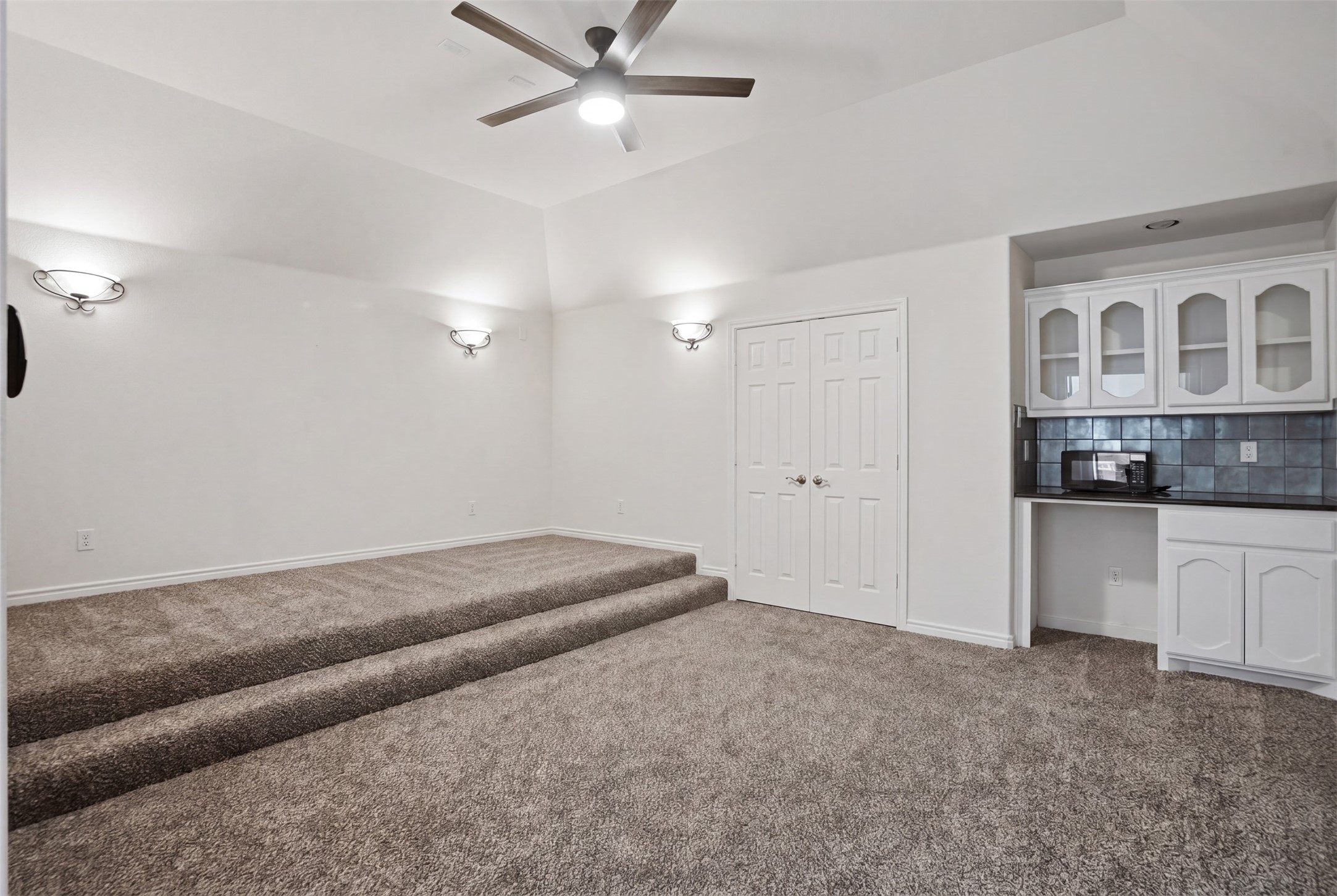 3048 Larreta Grand Prairie TX 75054