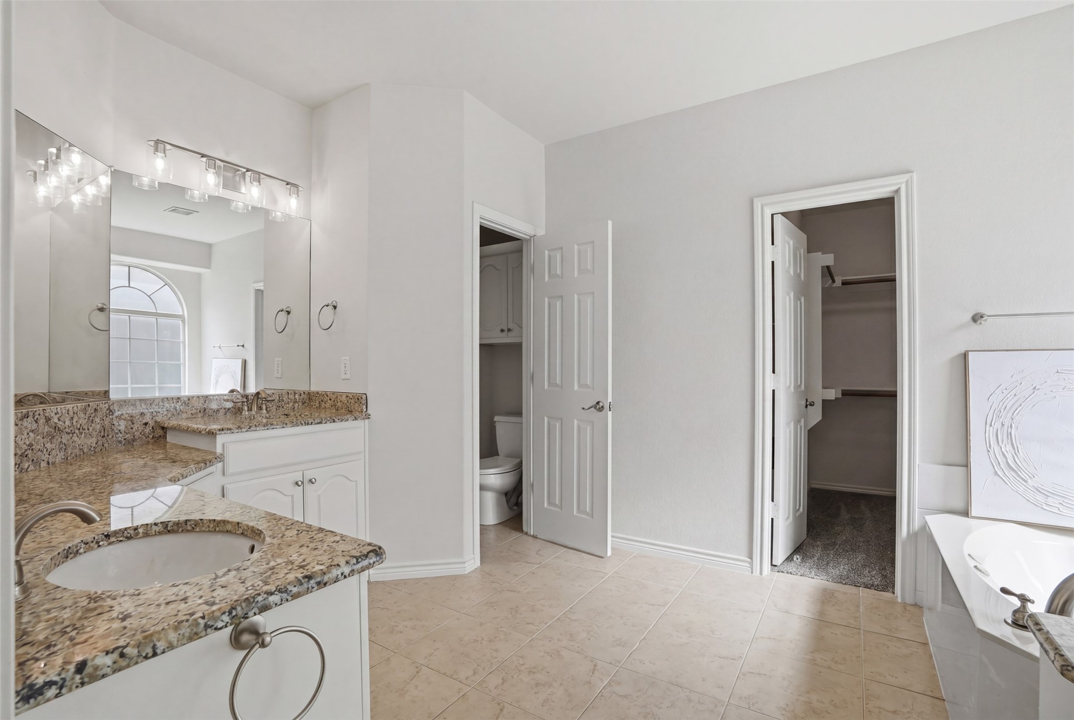 3048 Larreta Grand Prairie TX 75054