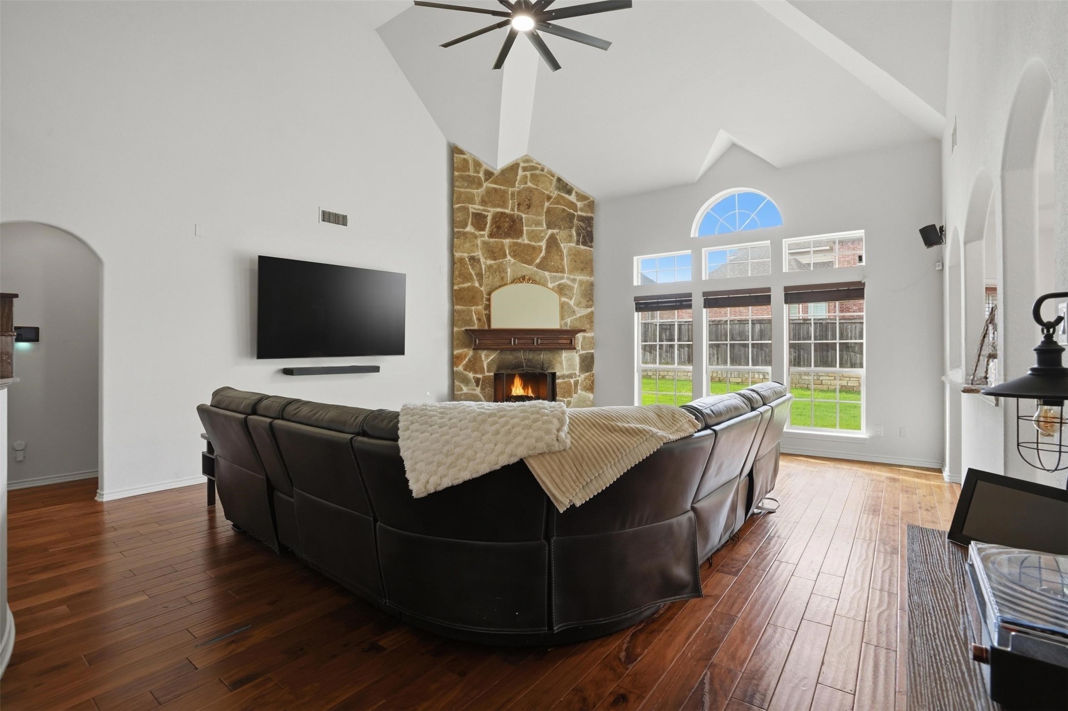 3048 Larreta Grand Prairie TX 75054