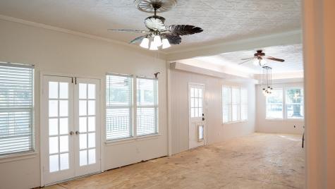 213 County Road 2320 Telephone TX 75488