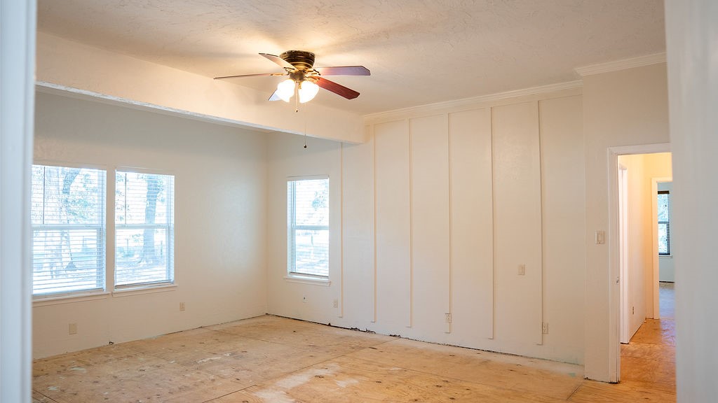 213 County Road 2320 Telephone TX 75488