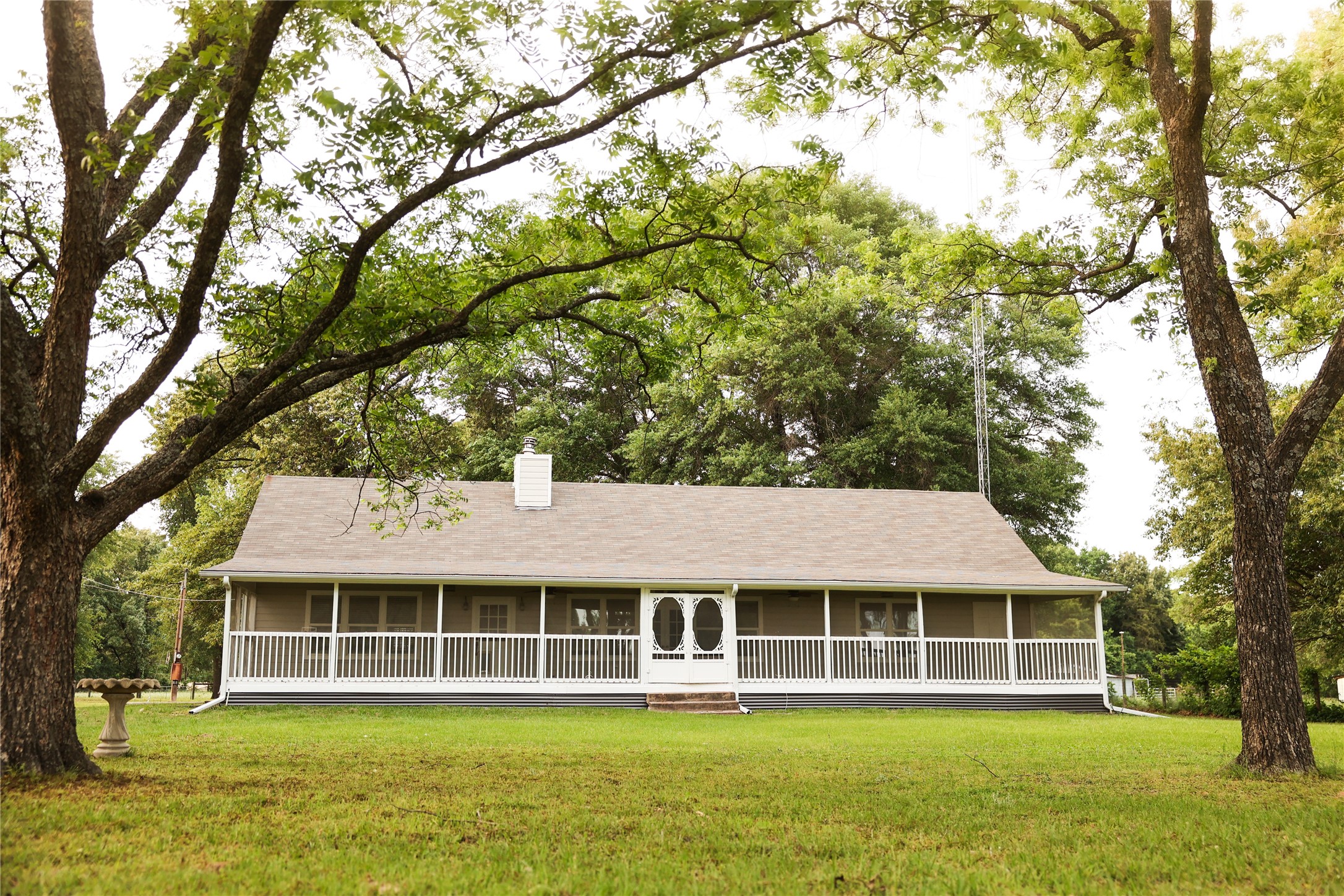 213 County Road 2320 Telephone TX 75488
