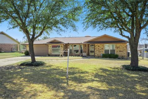 407 Edgehill Road Joshua TX 76058