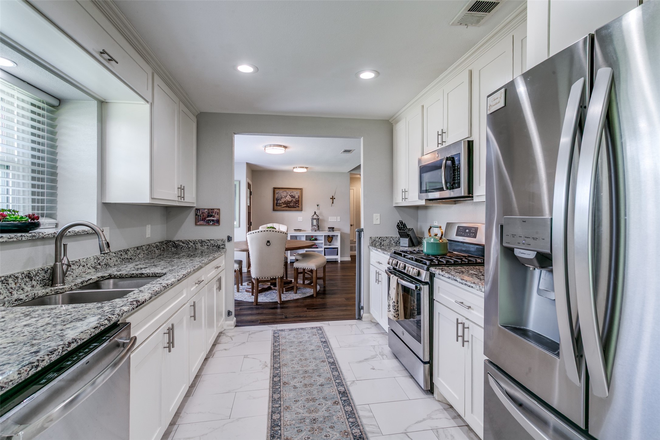 2624 Kingsridge Drive Dallas TX 75287
