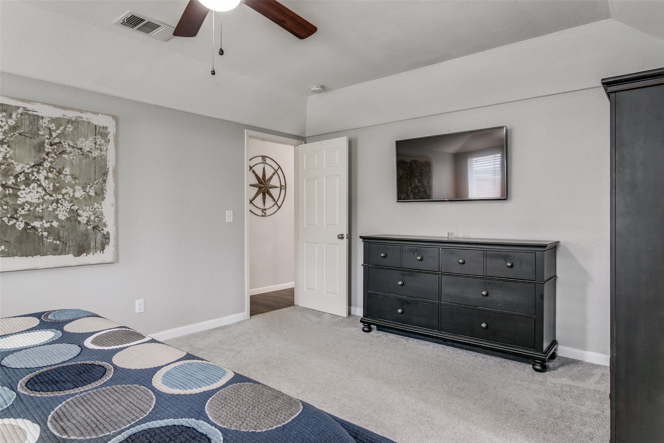 2624 Kingsridge Drive Dallas TX 75287
