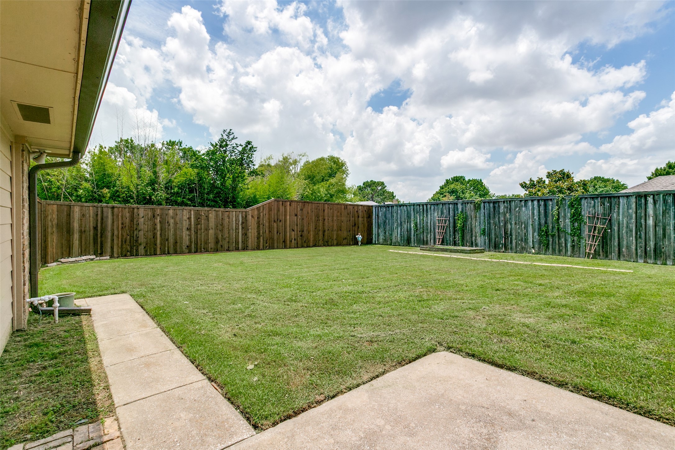 2624 Kingsridge Drive Dallas TX 75287