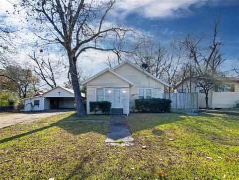 1005 Bishop Street Commerce TX 75428