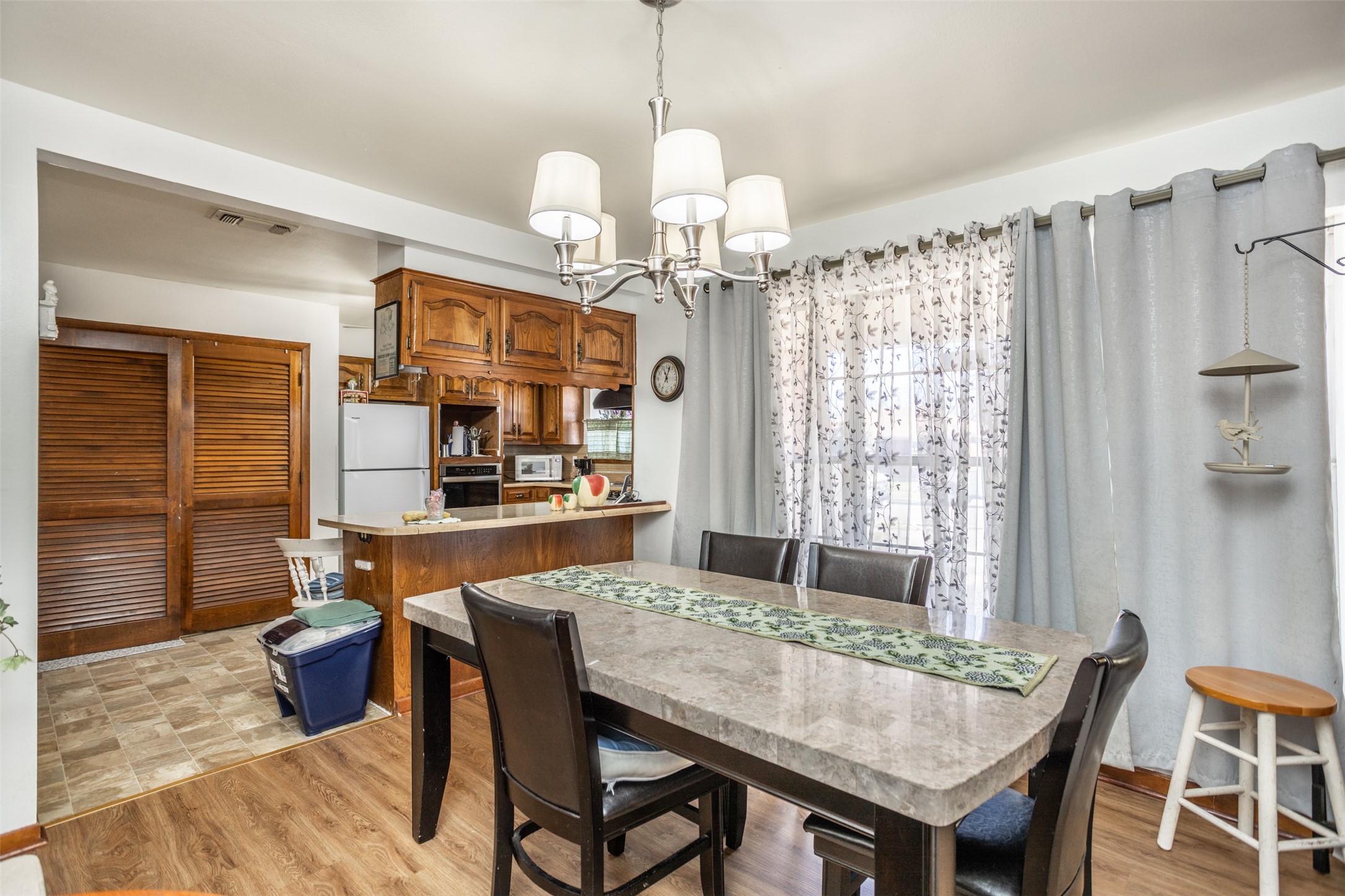 405 Meadow Drive Gainesville TX 76240
