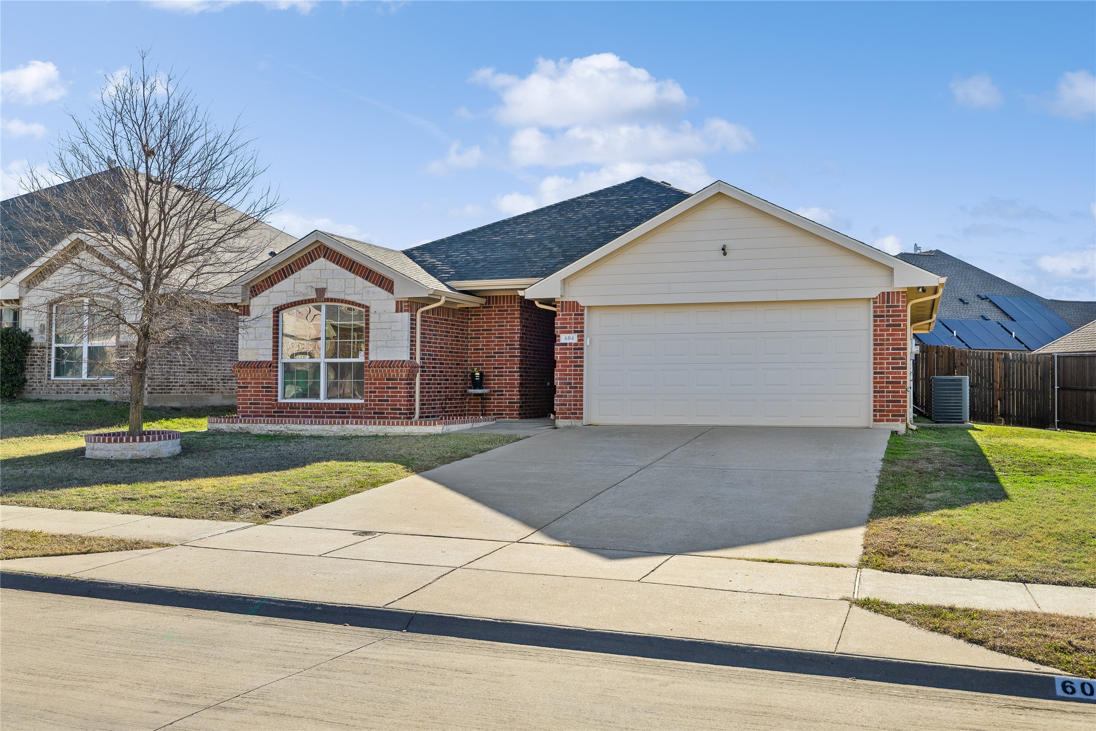604 Antonio Lane Waxahachie TX 75165