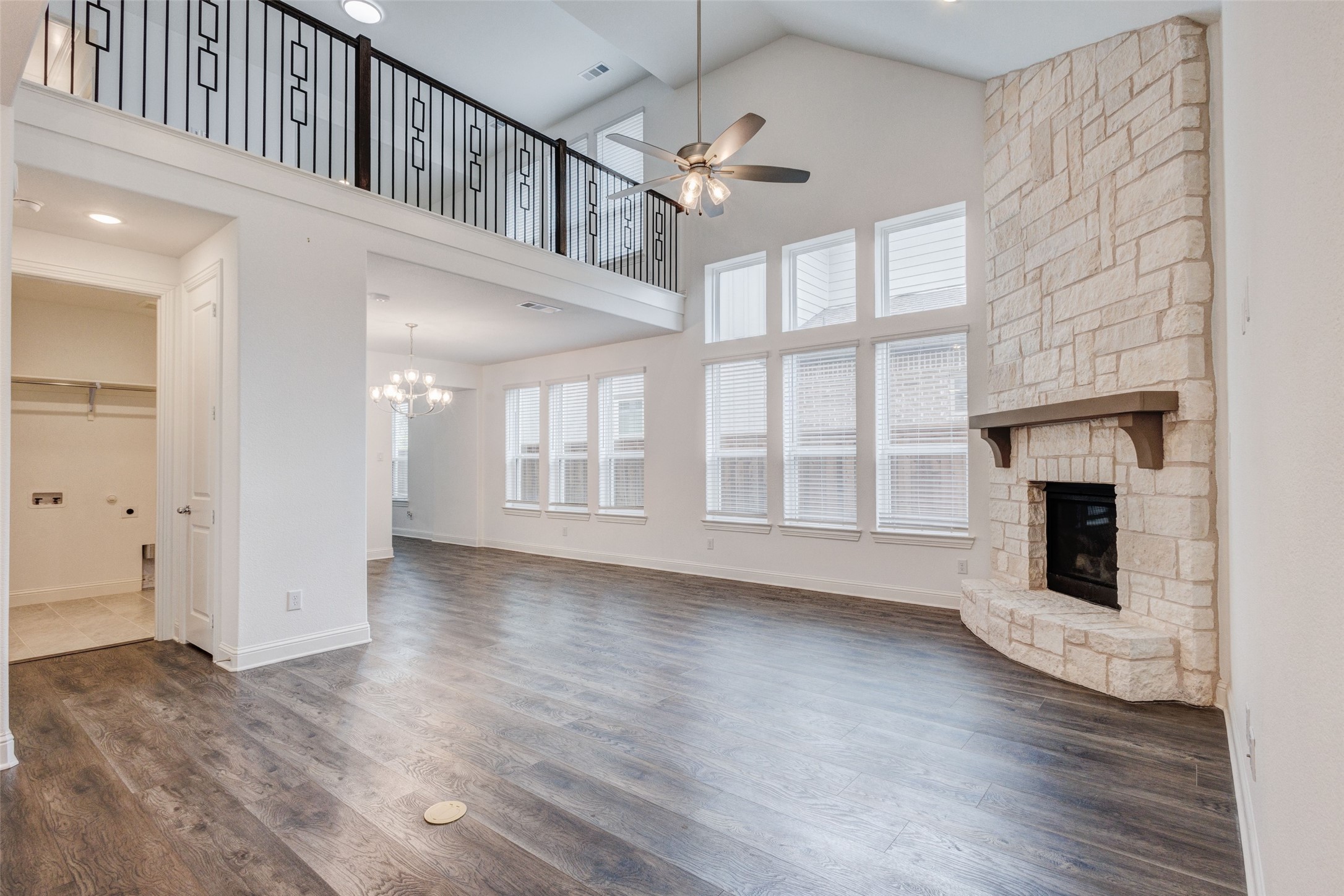 1435 Eden Valleywood Way Arlington TX 76005
