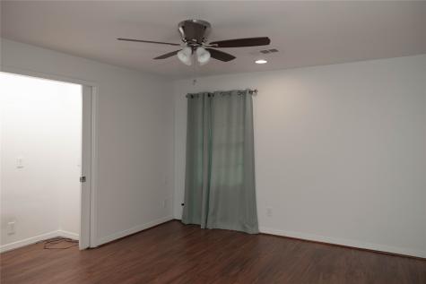 4713 Holiday Lane W North Richland Hills TX 76180