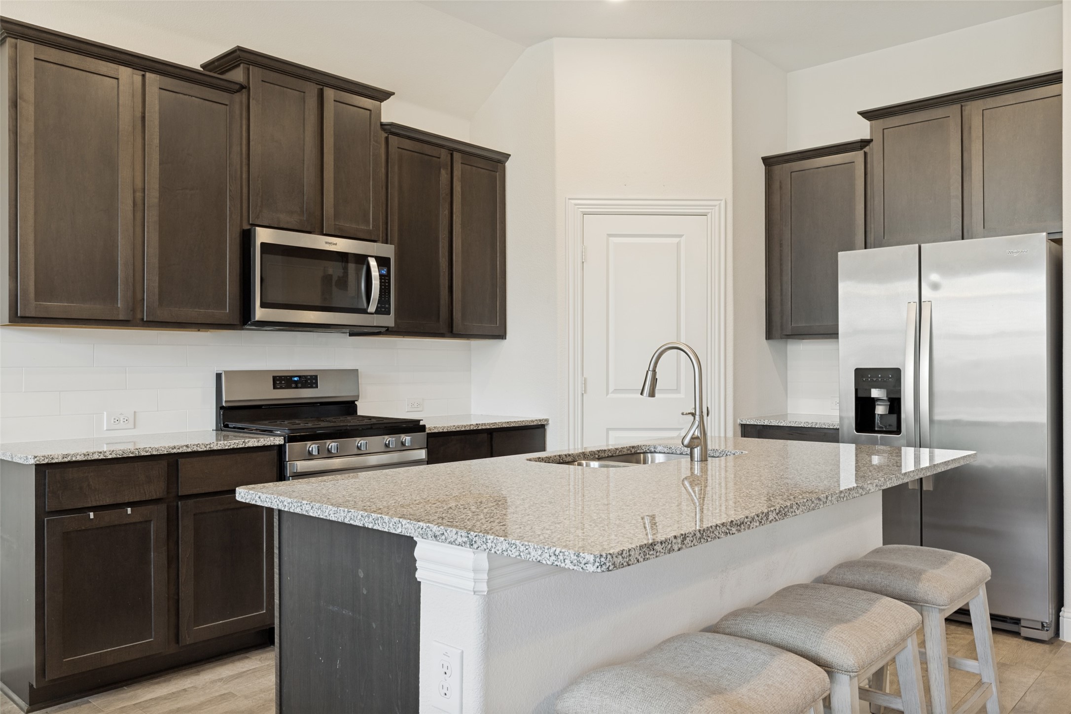 2817 Half Moon Road Aubrey TX 76227