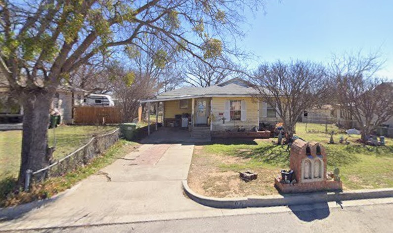 2006 20th Street Mineral Wells TX 76067