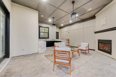464 Breezeway Court Cedar Hill TX 75104