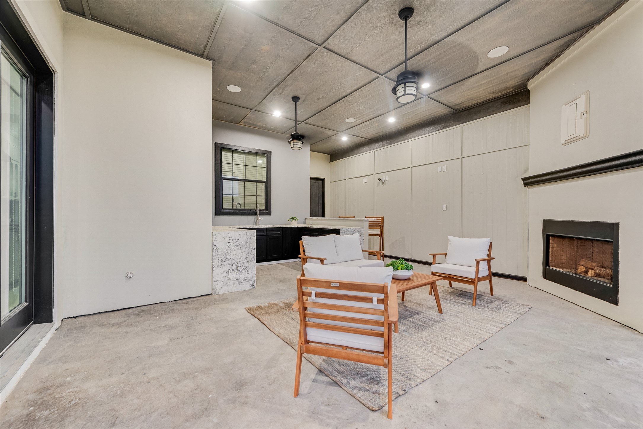 464 Breezeway Court Cedar Hill TX 75104