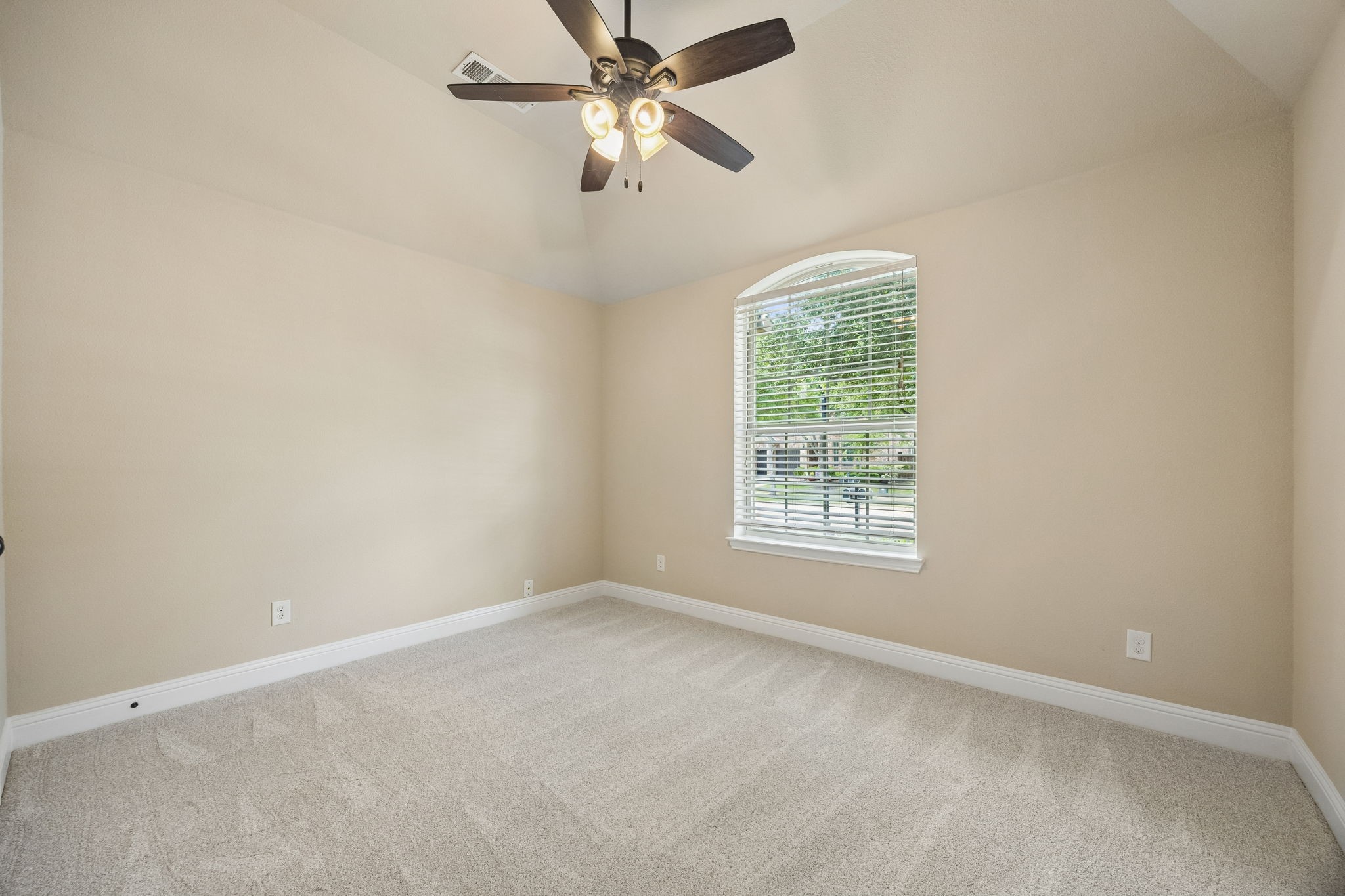 8218 Haltered Horse Lane Frisco TX 75036