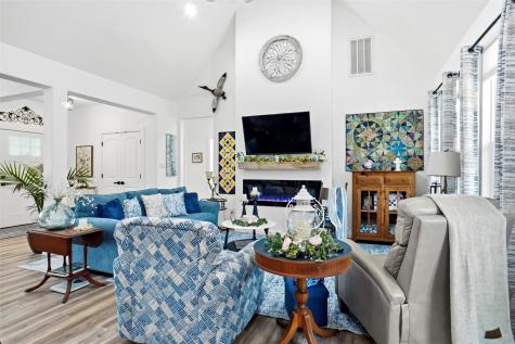116 Lindsey Lane Runaway Bay TX 76426