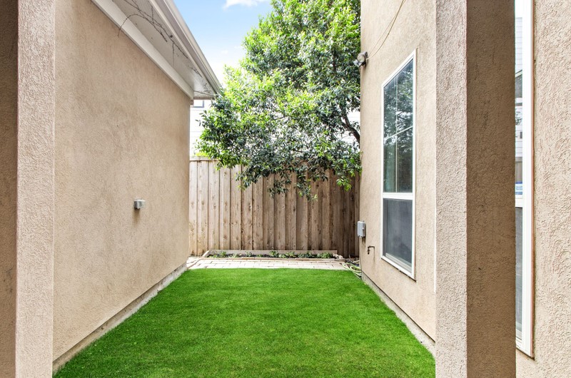 5622 Martel Avenue Dallas TX 75206
