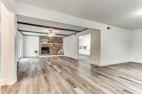4301 Ashville Drive Garland TX 75041