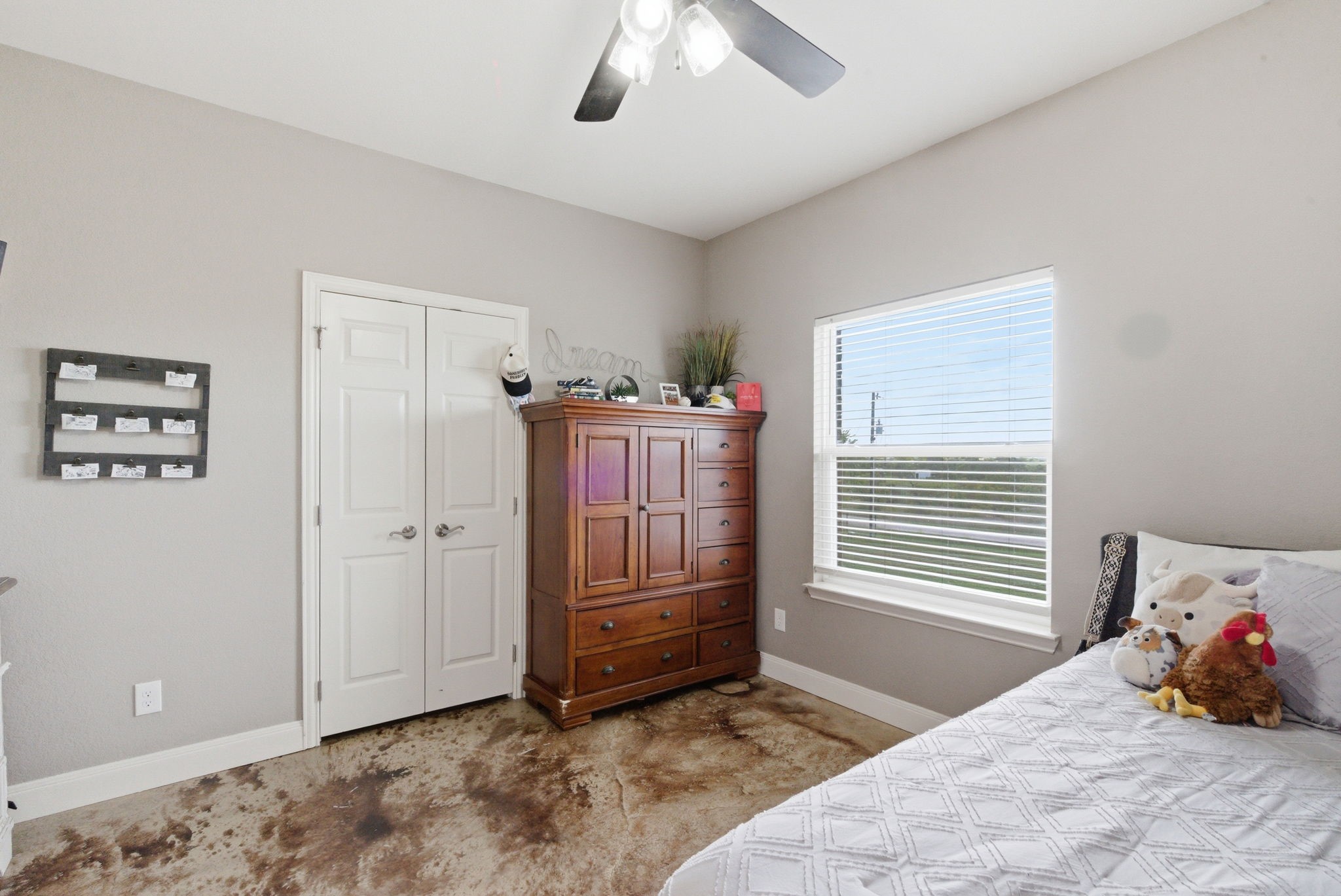 1012 Justin Drive Springtown TX 76082