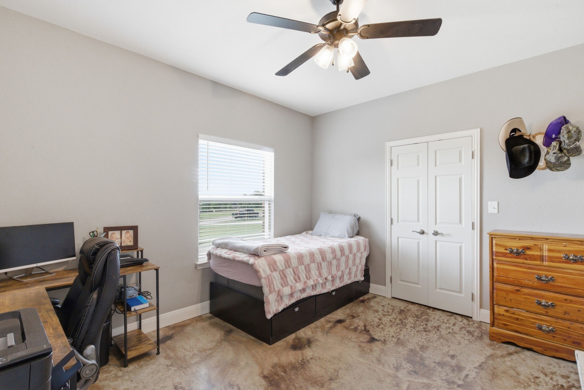 1012 Justin Drive Springtown TX 76082