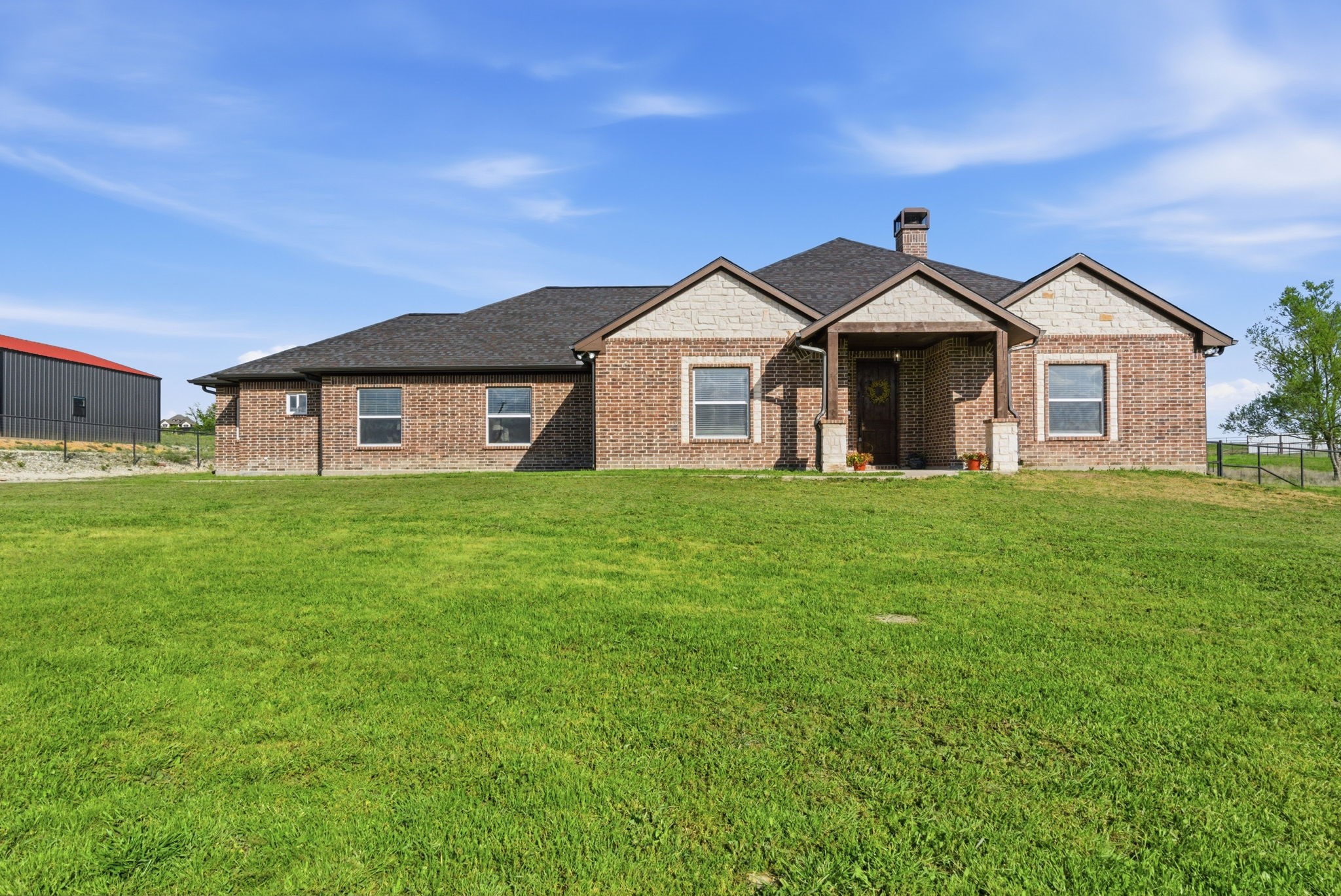 1012 Justin Drive Springtown TX 76082