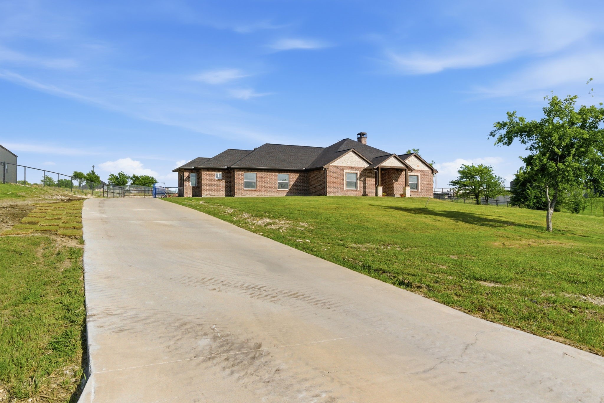 1012 Justin Drive Springtown TX 76082