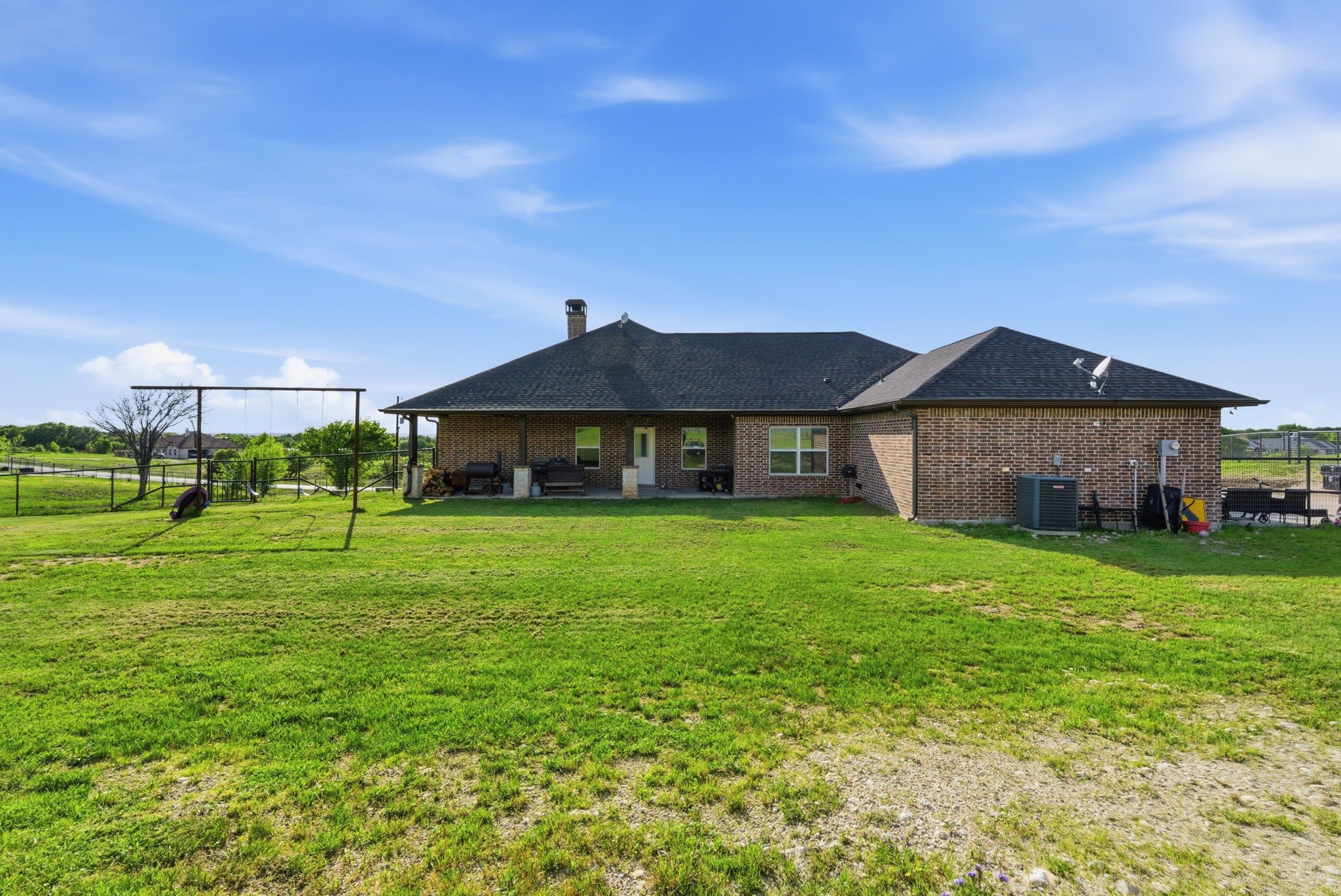 1012 Justin Drive Springtown TX 76082