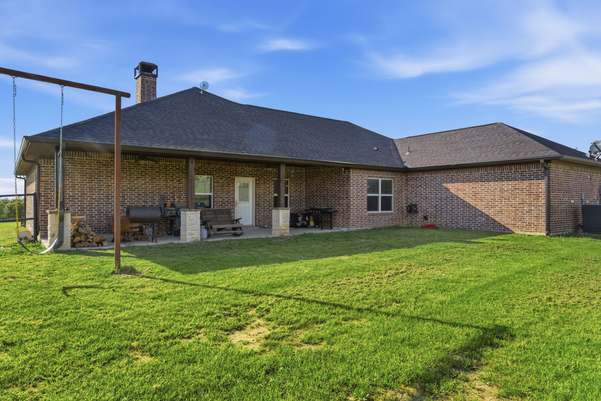1012 Justin Drive Springtown TX 76082
