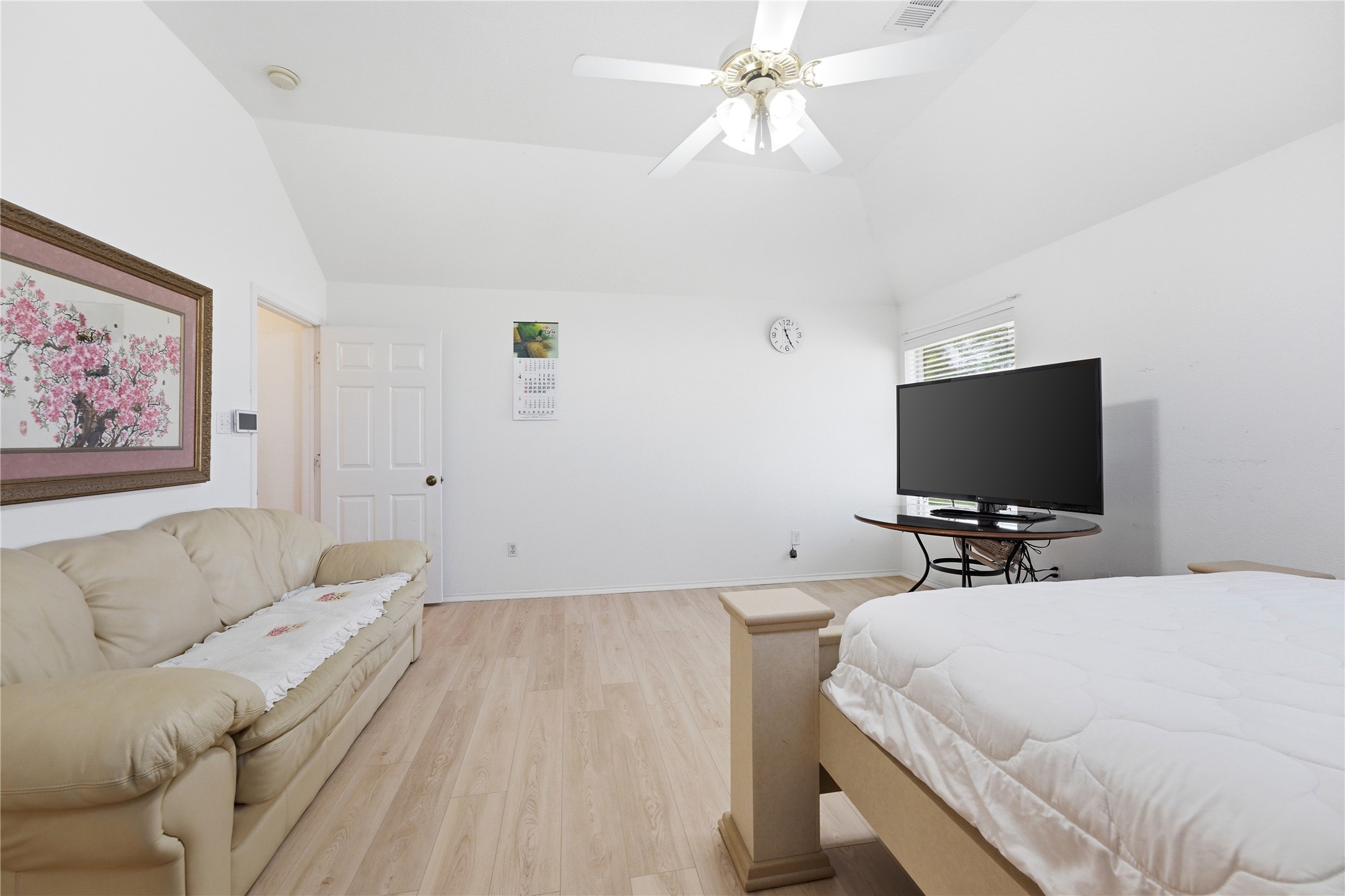 7451 Stonybrooke Drive North Richland Hills TX 76182