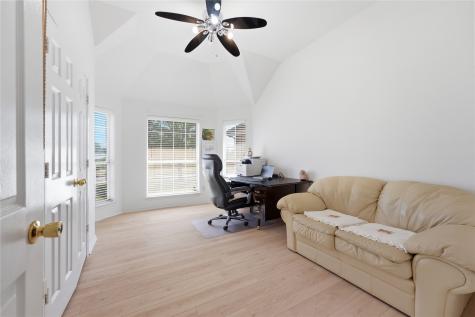 7451 Stonybrooke Drive North Richland Hills TX 76182