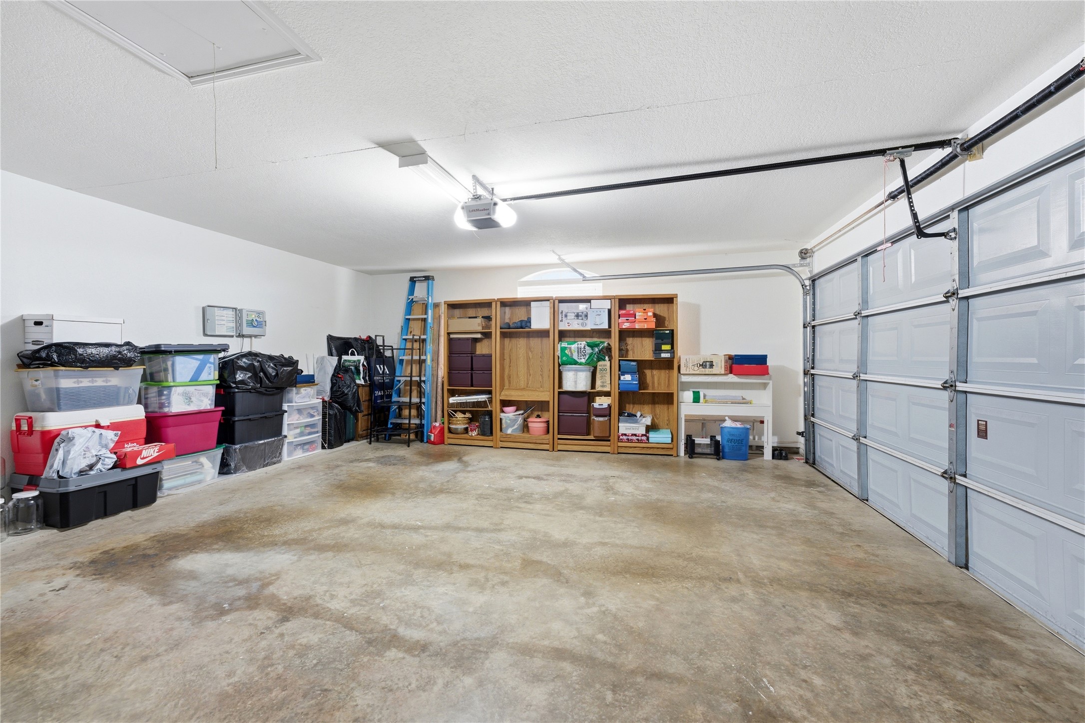 7451 Stonybrooke Drive North Richland Hills TX 76182