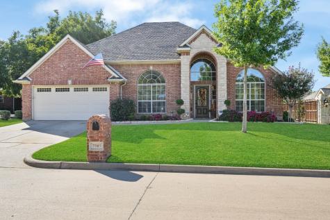 7707 Summer Glen Drive Arlington TX 76001