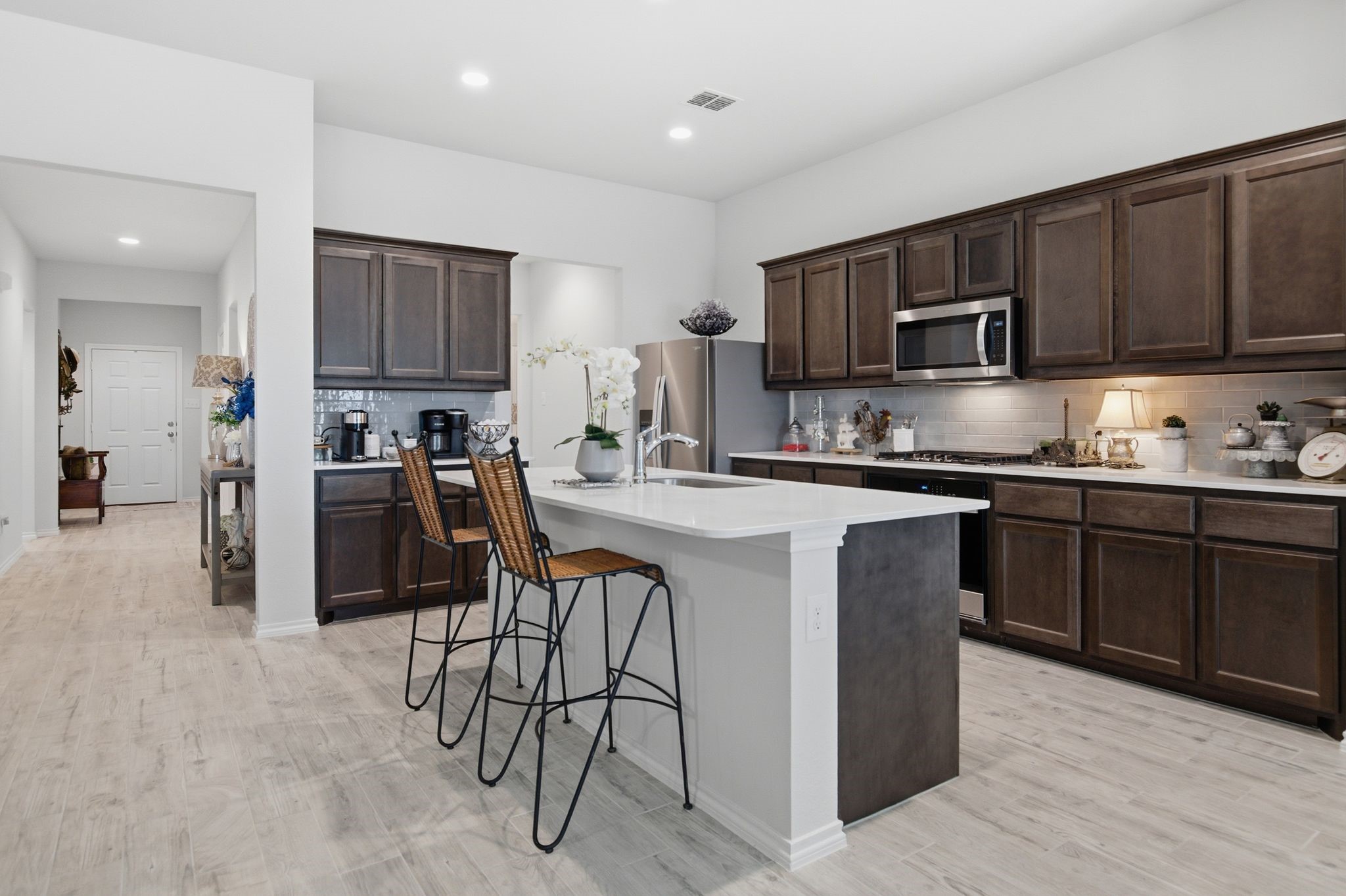 420 Basalt Drive Azle TX 76020
