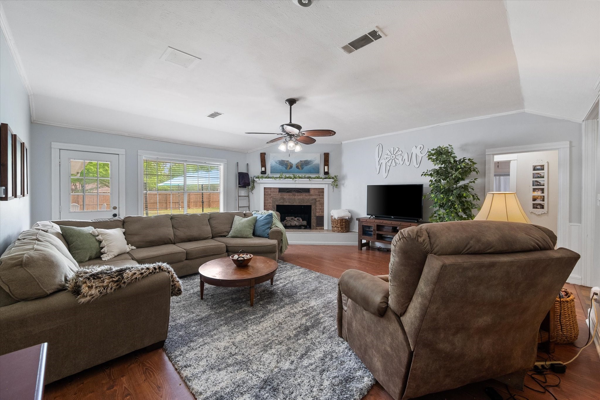 1201 Oak Street Teague TX 75860