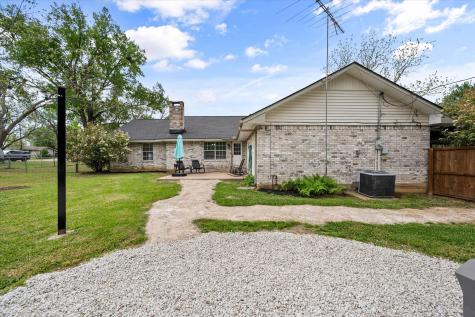 1201 Oak Street Teague TX 75860